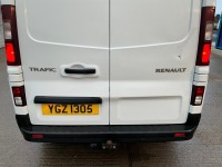 RENAULT TRAFIC SL28 BUSINESS+ SWB 2.0 BLUE DCI 130PS - 15