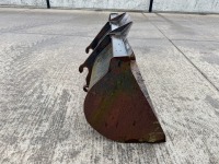APPROX. 6ft BUCKET TO SUIT JCB TELESCOPIC FORKLIFT - 10