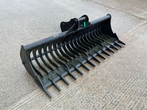 APPROX. 6ft UNUSED TREVOR COLLINS RAKE BUCKET TO SUIT 8 TON MACHINE