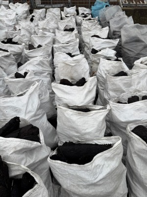 APPROX. 14No. BAGS OF TURF