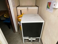 APPROX. 22ft x 8ft ANTI VANDAL WELFARE UNIT - 7