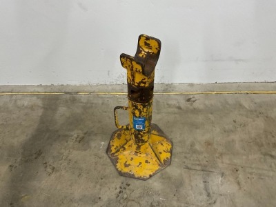 1No. CABLE REEL STAND