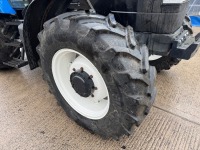NEW HOLLAND TM125 4WD TRACTOR - 11