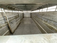 HUDSON APPROX. 24ft x 8ft 16 TON TWIN AXLE GALVANISED LIVESTOCK TRAILER&nbsp; - 5