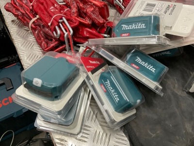 5No. MAKITA ADP001G 40V CHARGING ADAPTORS