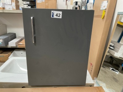 APPROX. 400 WALL-MOUNTED SINGLE-DOOR CLOAKROOM UNIT IN LEAD GREY - UNIT ONLY (NO BASIN)