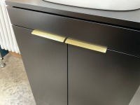 APPROX. 600 TWO-DOOR STOCKHOLM FLOOR-STANDING UNIT IN MATTE BLACK WITH MATCHING WORKTOP, BRUSHED BRASS HANDLES AND FREESTANDING BASIN - 6