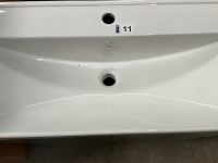 APPROX. 800 FLOORSTANDING TWO-DRAWER VANITY UNIT IN PISTACHIO GREEN WITH BASIN - 4