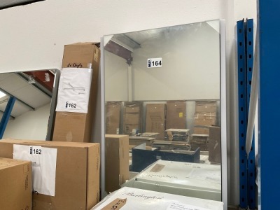 APPROX. 500x700 LED MIRRORED CABINET