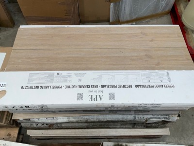 PALLET OF ASSORTED TILES