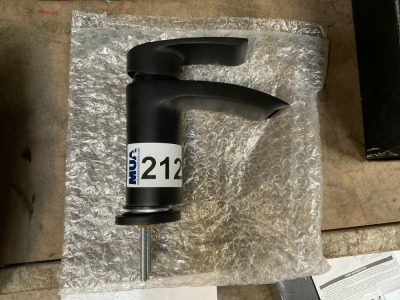 EX-DISPLAY BLACK MONO BASIN MIXER