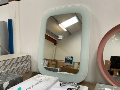 APPROX. 600x800 EX-DISPLAY LED MIRROR