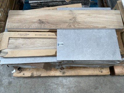 PALLET OF ASSORTED TILES
