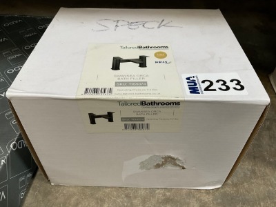 DECK-MOUNTED BATH FILLER IN BLACK