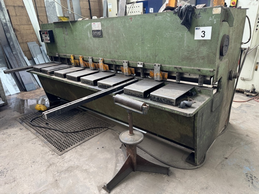 OMAG CE306S 3m GUILLOTINE