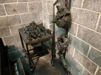 TOS TRENCIN SN40A 3 PHASE LATHE C/W TOOLING - 5