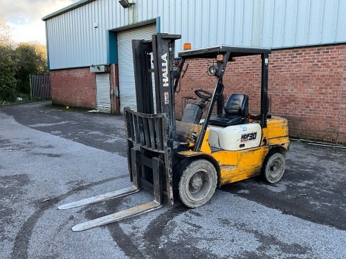 HALLA HDF30 3 TON DIESEL FORKLIFT