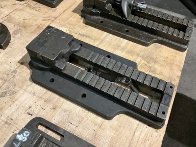 APPROX. 500mm ENGINEER'S VICE