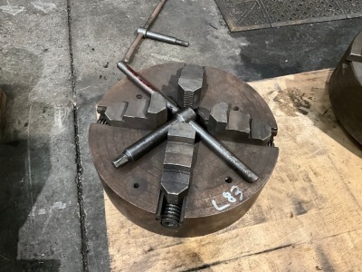 APPROX. 300mm 4 JAW CHUCK