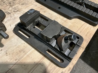 APPROX. 330mm ENGINEER'S VICE