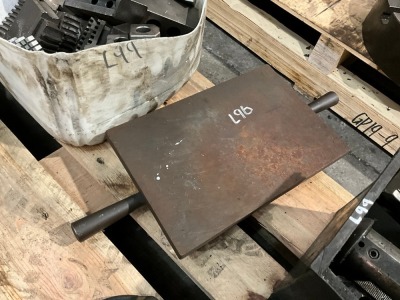 APPROX. 300mm x 200mm METAL SURFACE TABLE