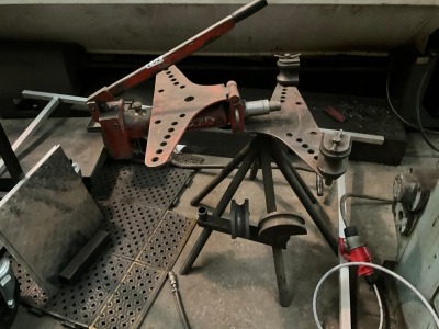 MANUAL PIPE BENDER
