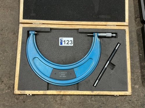 LINEAR 200mm-225mm MICROMETER
