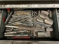 8 DRAWER METAL CABINET & CONTENTS - 9