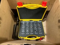 ASSORTED CHUCKS, CHUCK KEYS & SINGLE-ANGLE COLLET SET - 2