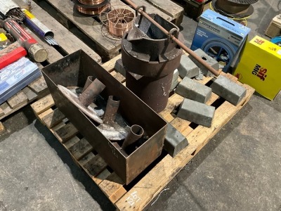 PALLET LOT TO INC. MELTING POT & WHITE METAL MAKER
