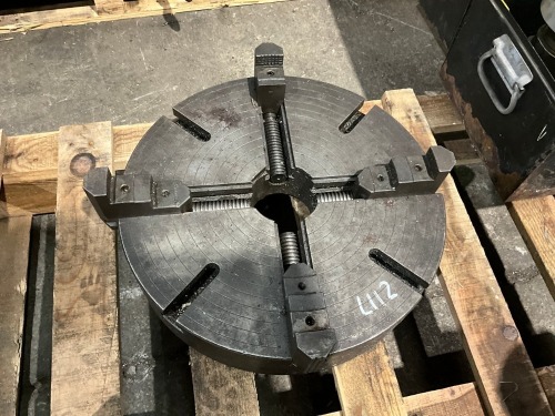 APPROX. 425mm 4 JAW CHUCK