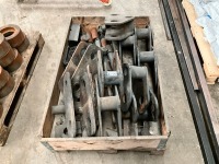 PALLET LOT TO INC. ASSORTED METAL BOGIE PARTS & PINS - 3