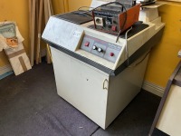 MET PREP 201 GRINDER/POLISHER - 6