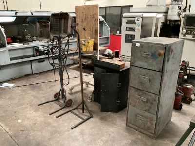 LOT BUNDLE TO INC. 2No. GAS HEATERS, 4 DRAWER METAL FILING CABINET, TRANSFORMER BOX, METAL STORAGE BOX & MOBILE SHELVES