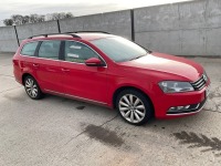 VOLKSWAGEN PASSAT BLUE MOTION TECH HIGHLINE 2.0 TDI ESTATE