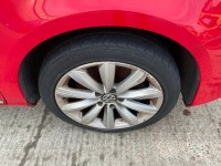 VOLKSWAGEN PASSAT BLUE MOTION TECH HIGHLINE 2.0 TDI ESTATE - 2