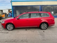 VOLKSWAGEN PASSAT BLUE MOTION TECH HIGHLINE 2.0 TDI ESTATE - 5