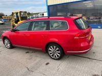 VOLKSWAGEN PASSAT BLUE MOTION TECH HIGHLINE 2.0 TDI ESTATE - 8