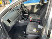 VOLKSWAGEN GOLF S 1.9 TDI 5DR HATCHBACK - 8