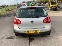 VOLKSWAGEN GOLF S 1.9 TDI 5DR HATCHBACK - 11