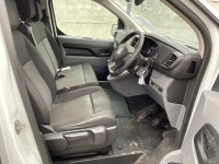 VAUXHALL VIVARO 2700 DYNAMIC L1 H1 1.5D 120PS - 21