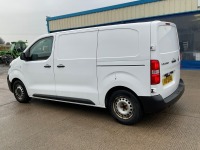 VAUXHALL VIVARO 2700 DYNAMIC L1 H1 1.5D 120PS - 15