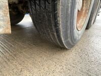 SCHMITZ 45ft 39 TON TRI AXLE CURTAINSIDER ON AIR - 3