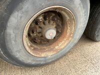 SCHMITZ 45ft 39 TON TRI AXLE CURTAINSIDER ON AIR - 4