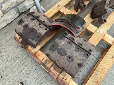 RELINED SCANIA BRAKE SHOES & SPARE PAD