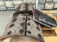 RELINED SCANIA BRAKE SHOES & SPARE PAD - 4