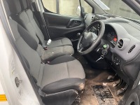 PEUGEOT PARTNER 850 PROFESSIONAL L1 1.6 BLUE HDI 100PS - 17