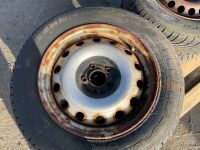 4No. 5 STUD RIMS & TYRES 195/65R15 - 2
