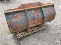 APPROX. 5.6ft BUCKET TO SUIT JCB TELESCOPIC FORKLIFT - 3