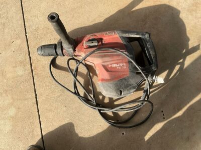 HILTI TE70 110V DEMOLITION HAMMER DRILL